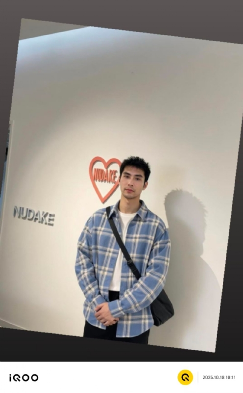 一蔸黄花菜的第二张照片--绍兴闪婚服务中心